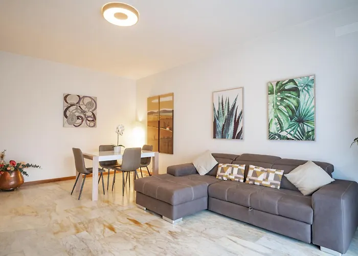 Lecco Isola - Top Apartment Near Viscontea Island