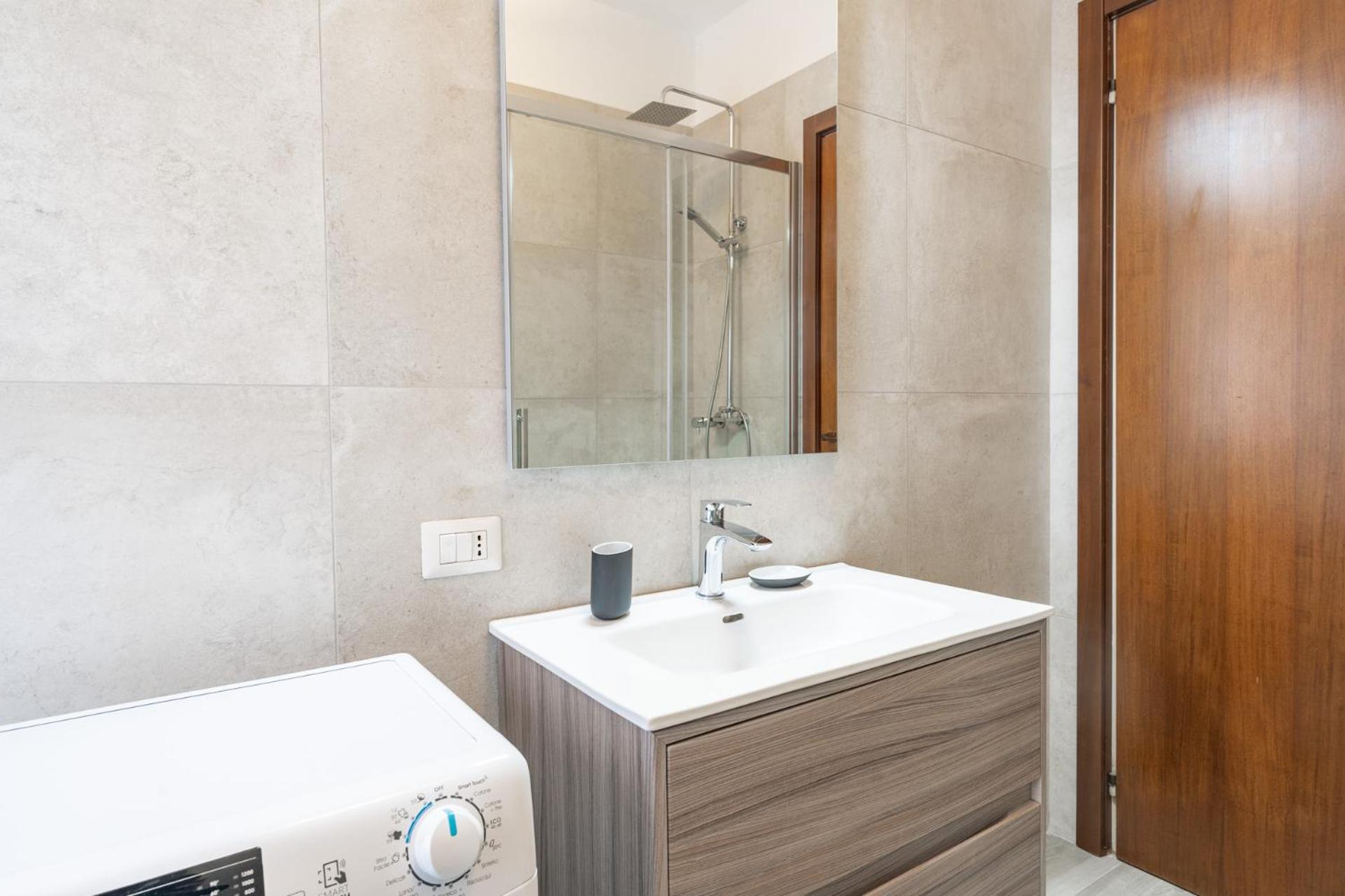 Apartamento Isola - Near Viscontea Island Lecco