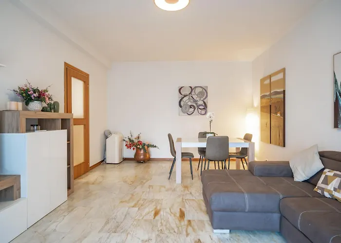 Lecco Isola - Top Apartment Near Viscontea Island
